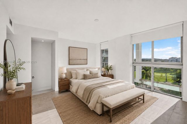 2000 Metropica Way 417, Sunrise, FL 33323