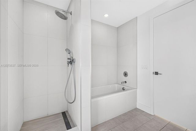 2000 Metropica Way 417, Sunrise, FL 33323