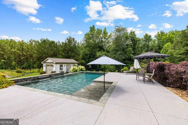 245 Brayden Drive, Tyrone, GA 30290
