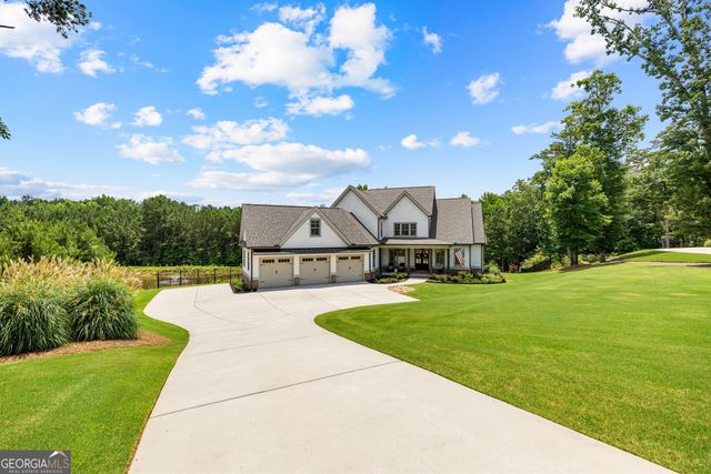 245 Brayden Drive, Tyrone, GA 30290