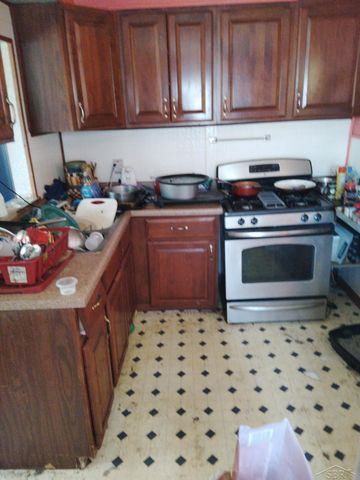 108 Morgan Avenue, Battle Creek, MI 49037