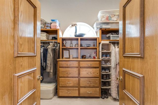 608 N Remington Way, Mustang, OK 73064