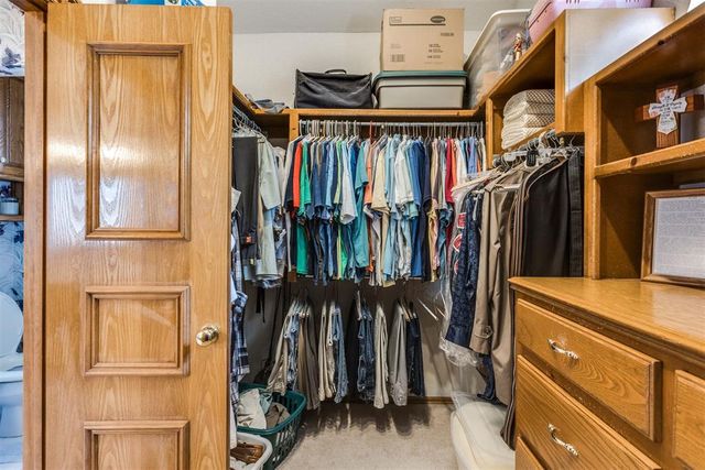 608 N Remington Way, Mustang, OK 73064