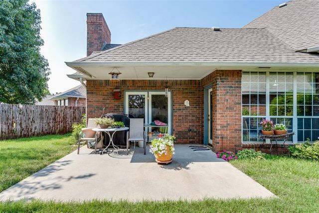 608 N Remington Way, Mustang, OK 73064