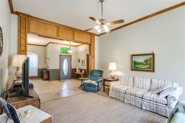 608 N Remington Way, Mustang, OK 73064