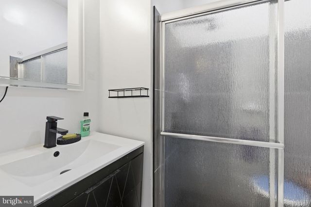 118 COURTLAND WOODS CIR, Baltimore, MD 21208