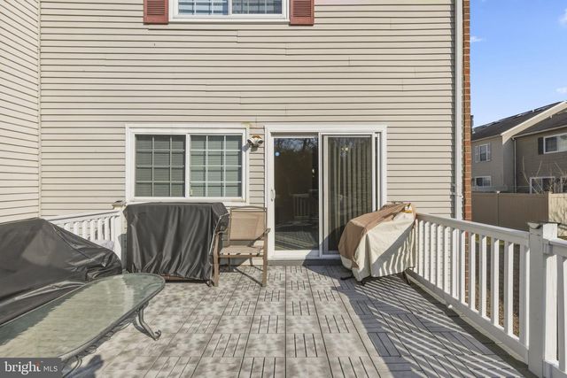 118 COURTLAND WOODS CIR, Baltimore, MD 21208