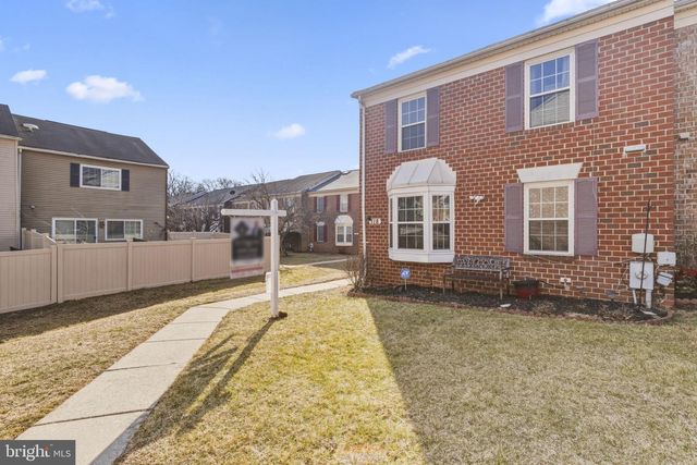 118 COURTLAND WOODS CIR, Baltimore, MD 21208