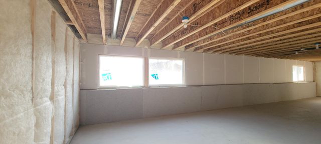 2415 Dayflower Boulevard 15, Zeeland Twp, MI 49464