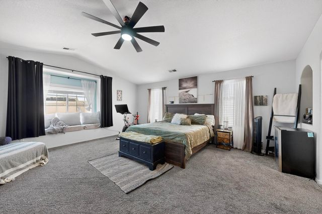 2512 Mountain Gate Lane SW, Albuquerque, NM 87121