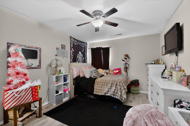 2512 Mountain Gate Lane SW, Albuquerque, NM 87121