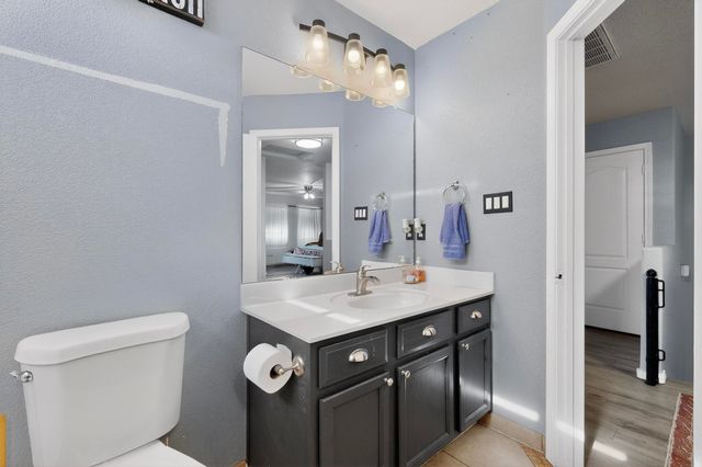 2512 Mountain Gate Lane SW, Albuquerque, NM 87121