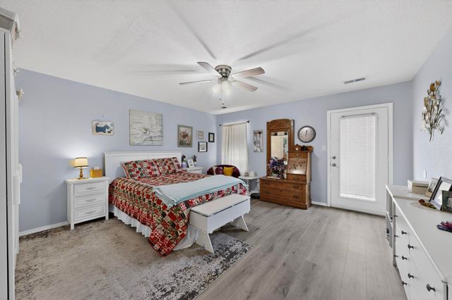 2512 Mountain Gate Lane SW, Albuquerque, NM 87121