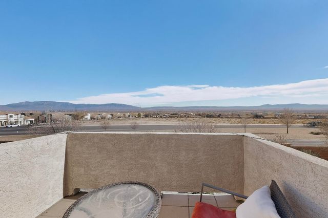 2512 Mountain Gate Lane SW, Albuquerque, NM 87121