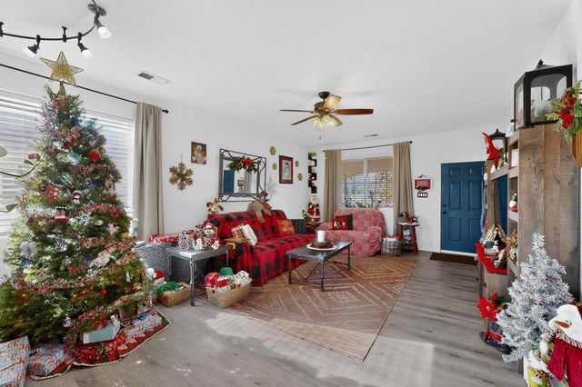 2512 Mountain Gate Lane SW, Albuquerque, NM 87121