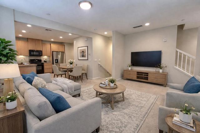 97 Montecito Vista Drive 8, San Jose, CA 95111