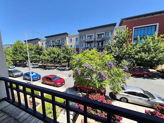 97 Montecito Vista Drive 8, San Jose, CA 95111
