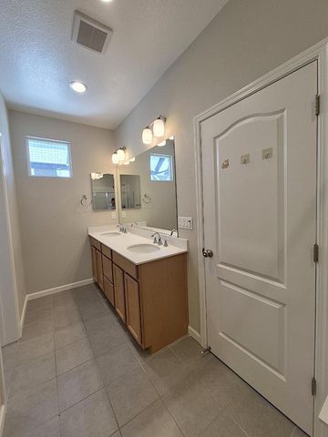 97 Montecito Vista Drive 8, San Jose, CA 95111