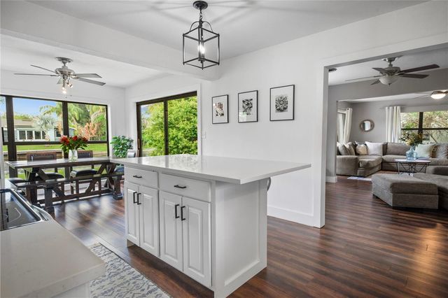 2601 WINDWARD COURT, Orlando, FL 32805