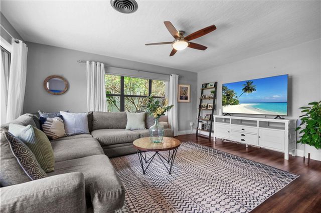 2601 WINDWARD COURT, Orlando, FL 32805