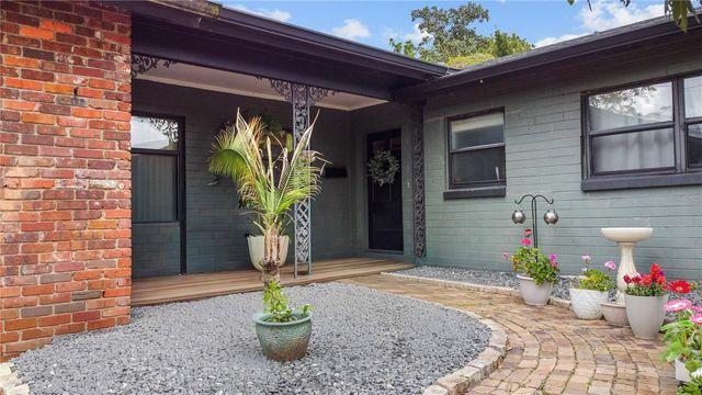 2601 WINDWARD COURT, Orlando, FL 32805