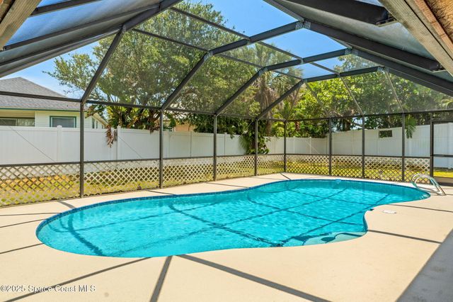 36 Mohican Way, Melbourne Beach, FL 32951