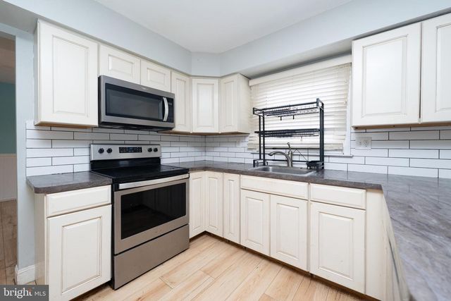 501 BRIAN DR, Cherry Hill, NJ 08003