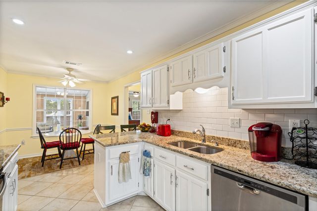 1510 WOLF RIDGE DR, Collierville, TN 38017