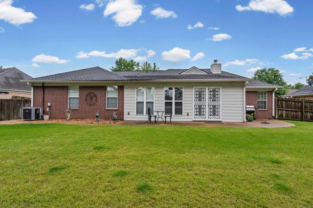1510 WOLF RIDGE DR, Collierville, TN 38017