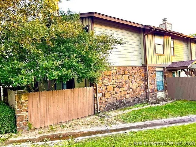 6371 S 80th Avenue E 6A, Tulsa, OK 74133