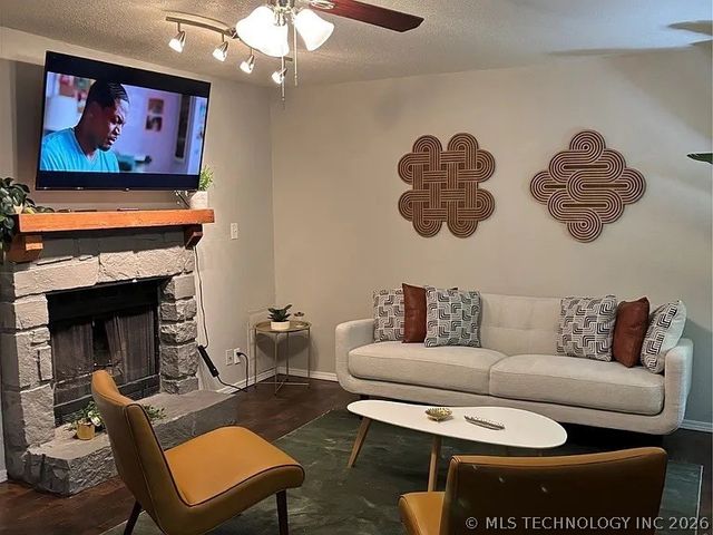 6371 S 80th Avenue E 6A, Tulsa, OK 74133