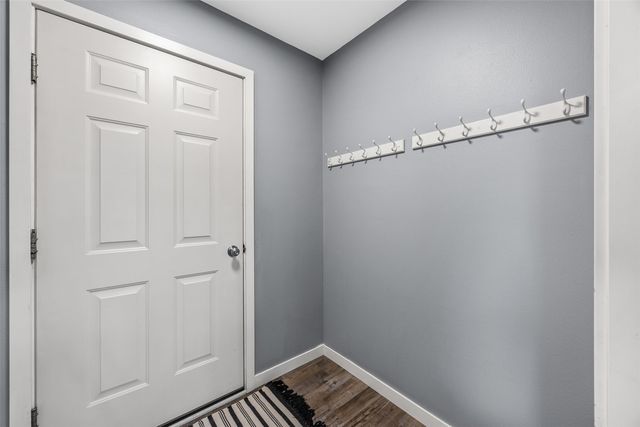 601 Gentry Lane, Tiffin, IA 52340