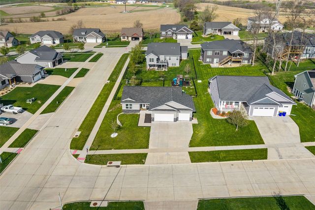 601 Gentry Lane, Tiffin, IA 52340