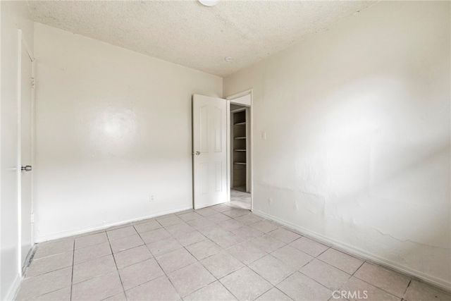 9027 Compton Avenue, Los Angeles, CA 90002