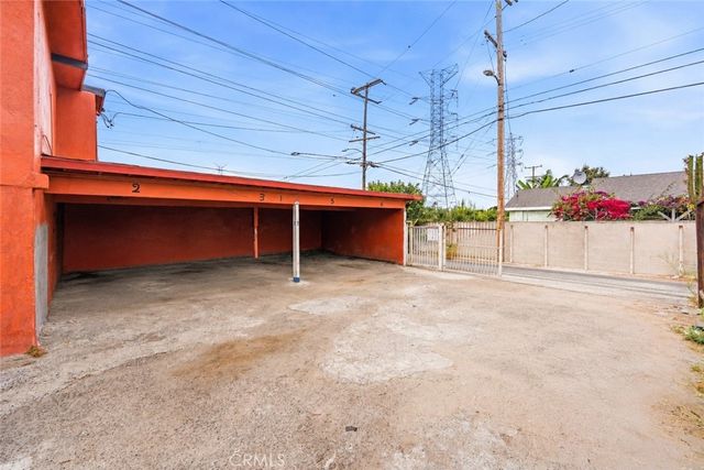 9027 Compton Avenue, Los Angeles, CA 90002
