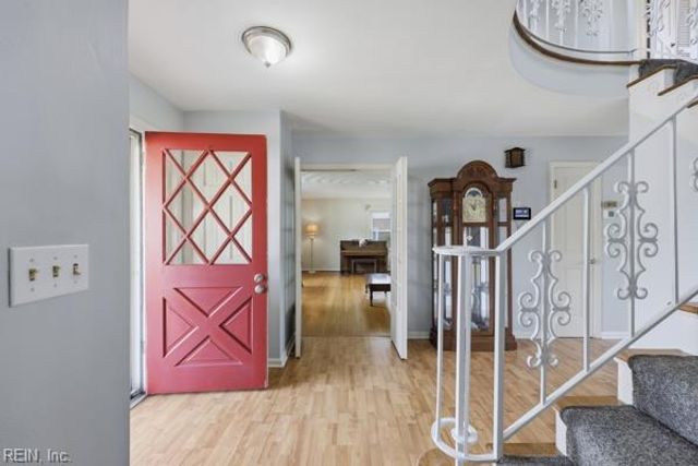 5233 Fairfield BLVD, Virginia Beach, VA 23464