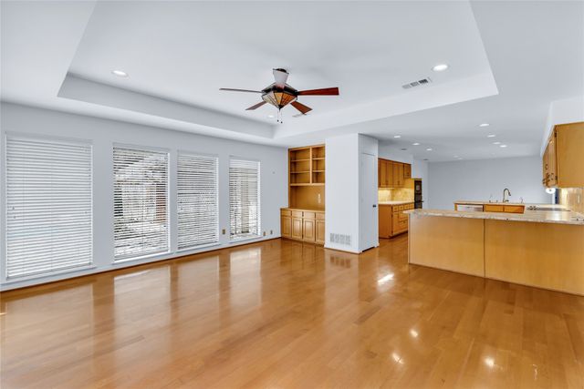 6326 Oakleaf Road, Dallas, TX 75248