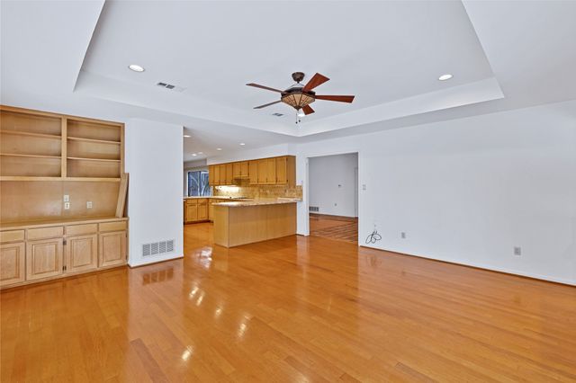 6326 Oakleaf Road, Dallas, TX 75248