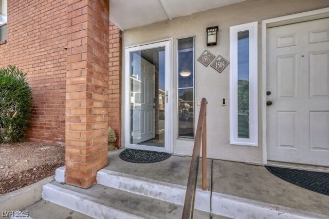 682 Oakmont Avenue 1507, Las Vegas, NV 89109