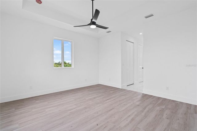 13438 MCINTOSH AVENUE, Port Charlotte, FL 33981