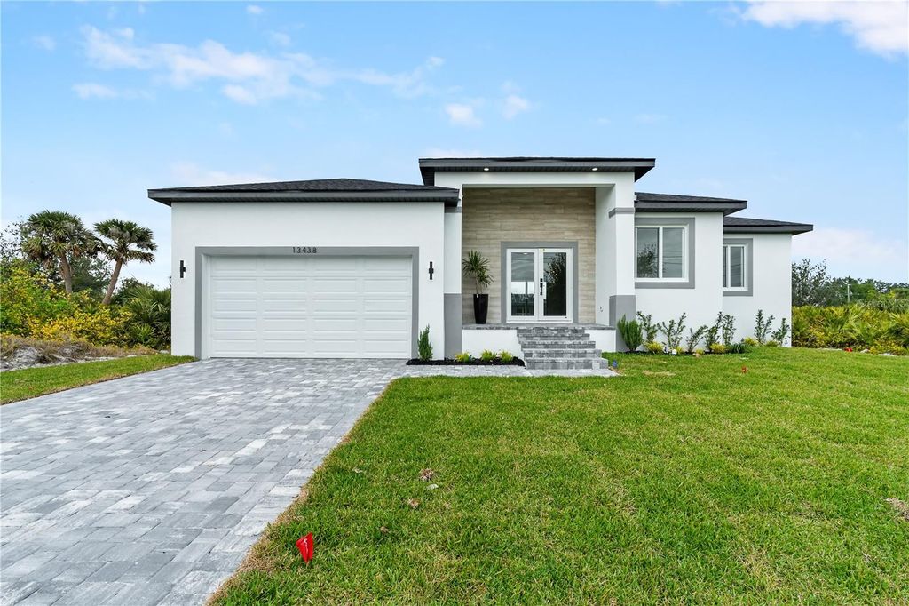 13438 MCINTOSH AVENUE, Port Charlotte, FL 33981