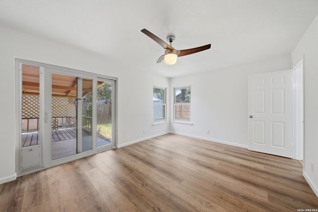 9231 DEER VLG, San Antonio, TX 78250