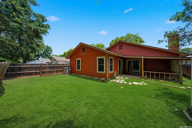 9231 DEER VLG, San Antonio, TX 78250