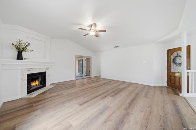 9231 DEER VLG, San Antonio, TX 78250
