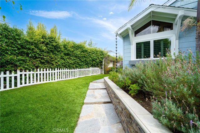 20 Wintermist, Irvine, CA 92614