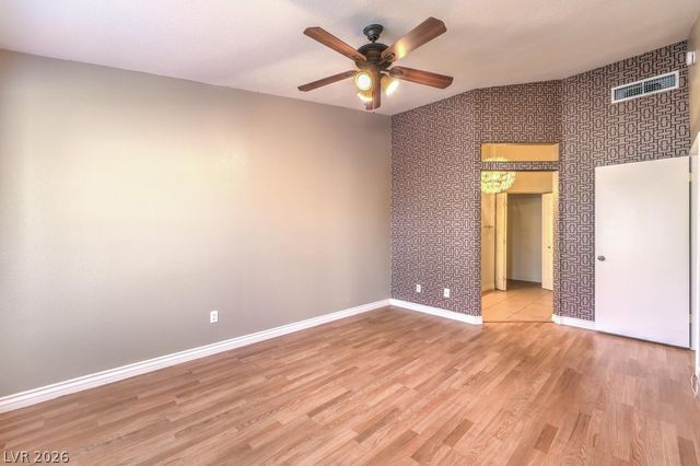 4029 Castle Cove Drive, Las Vegas, NV 89108