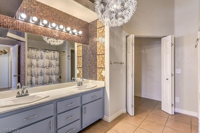 4029 Castle Cove Drive, Las Vegas, NV 89108