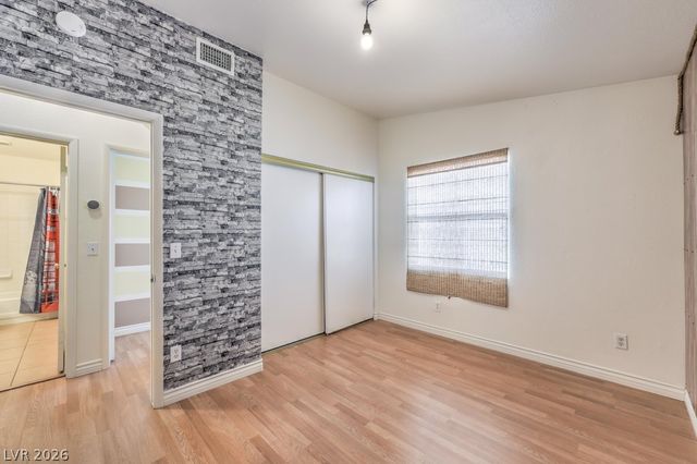 4029 Castle Cove Drive, Las Vegas, NV 89108