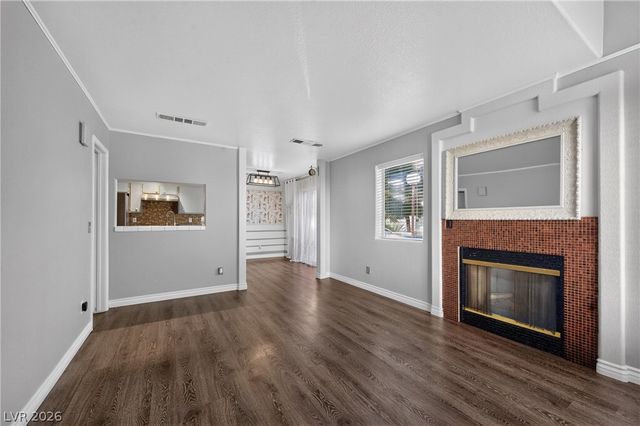 4029 Castle Cove Drive, Las Vegas, NV 89108