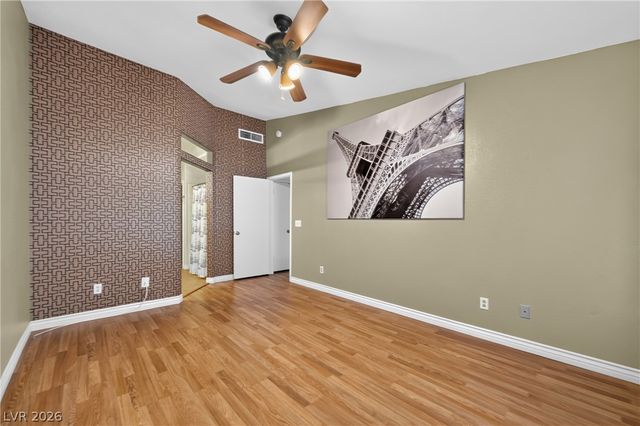 4029 Castle Cove Drive, Las Vegas, NV 89108